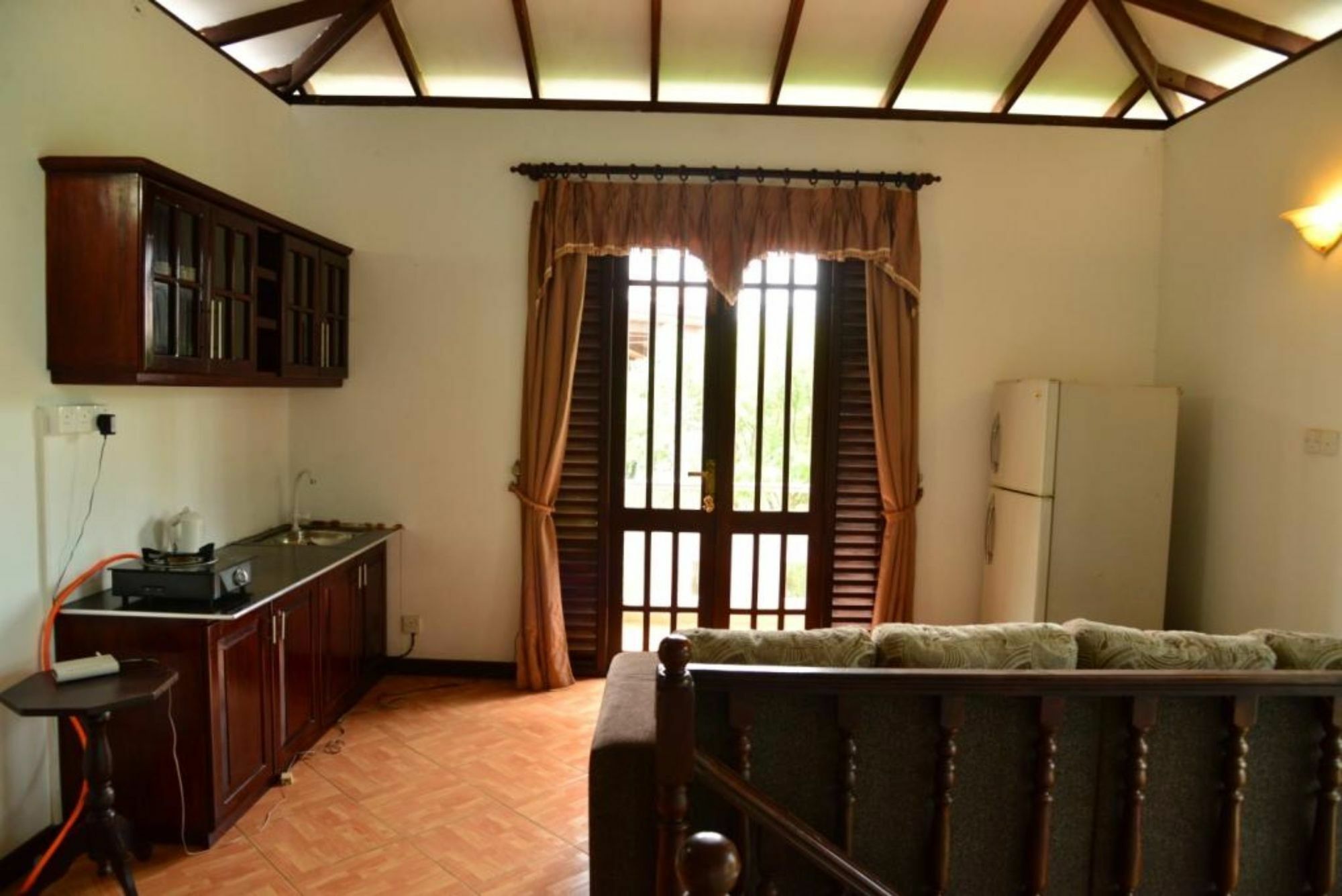 Shakuna Villa Hikkaduwa Exterior photo