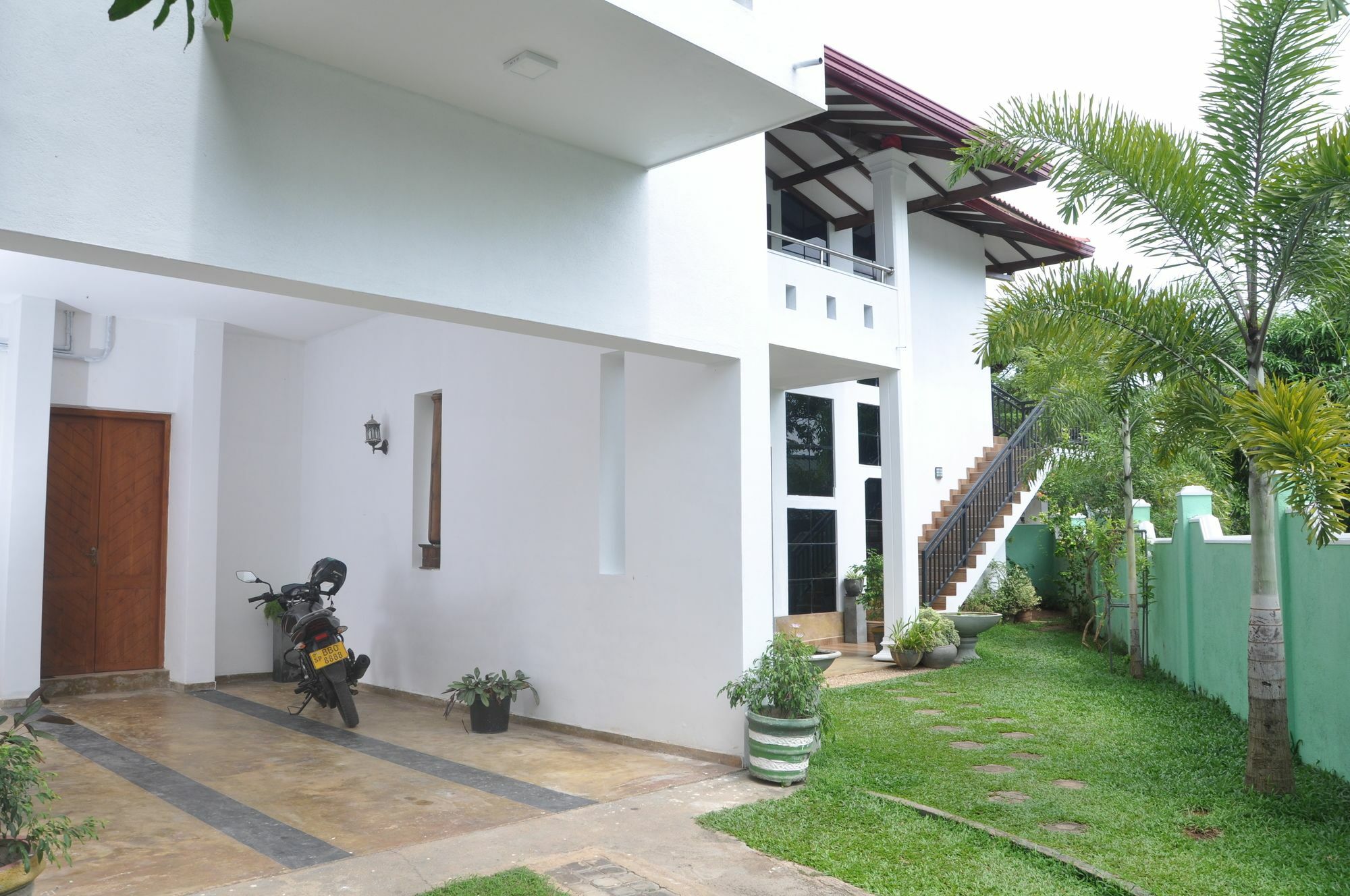 Shakuna Villa Hikkaduwa Exterior photo
